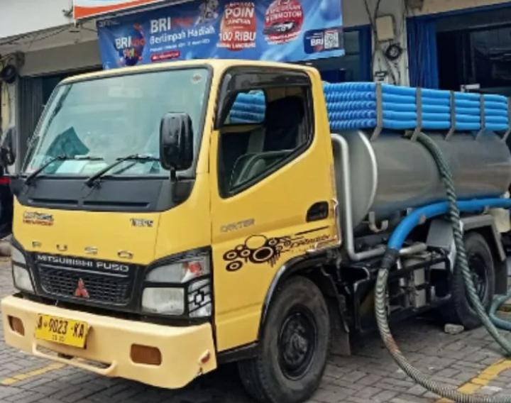 sedot wc pantai indah kapuk (pik)